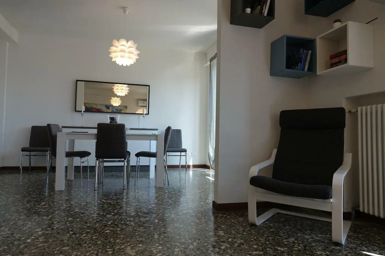 Appartamento PrimoPiano - Venezia Lido Italia